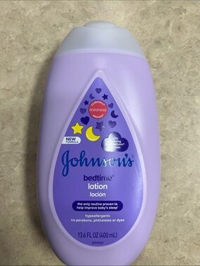 Johnson’s Baby Bedtime Lotion - Calming Lavender Purple